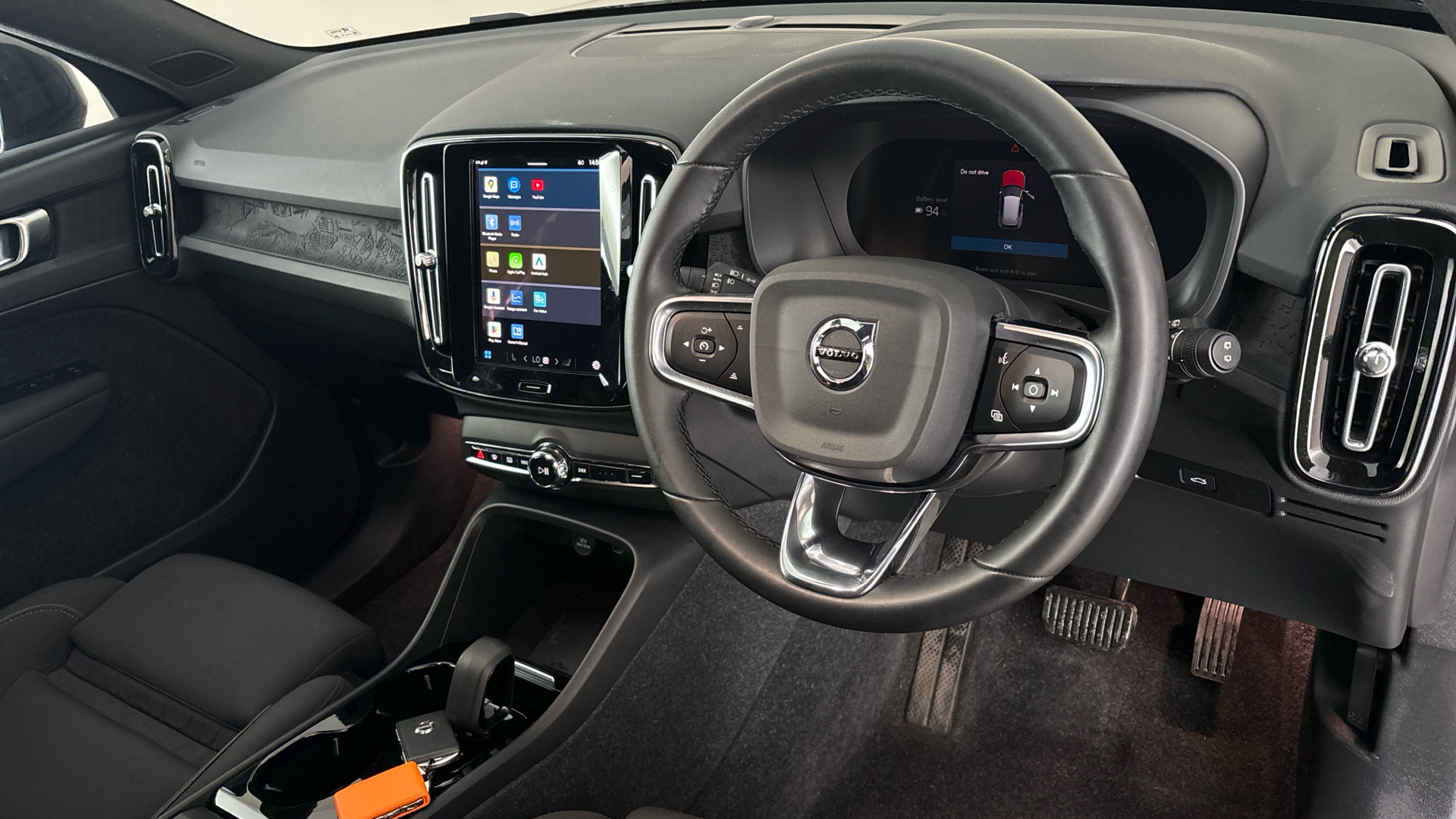 4027760 175kW Recharge Core 69kWh 5dr Auto