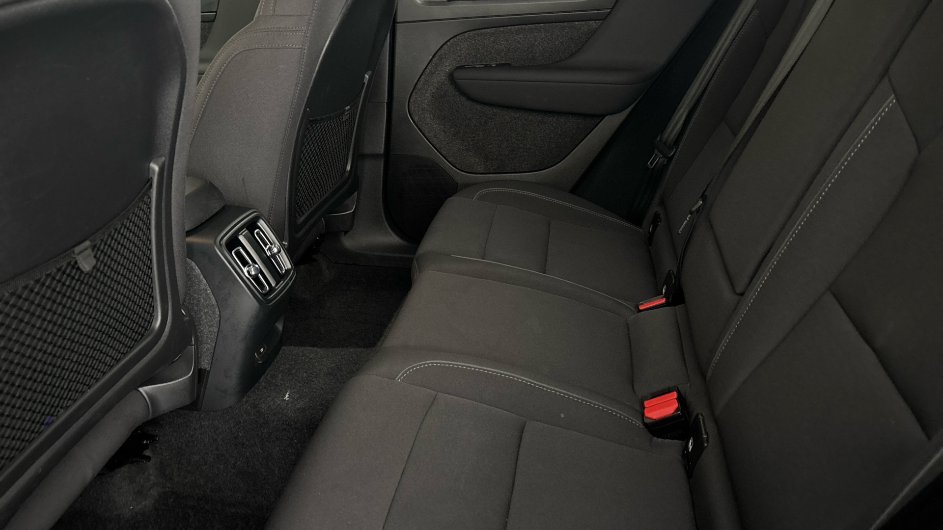 4027760 175kW Recharge Core 69kWh 5dr Auto