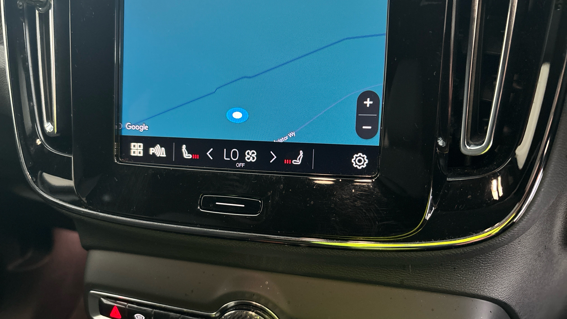 4027760 175kW Recharge Core 69kWh 5dr Auto