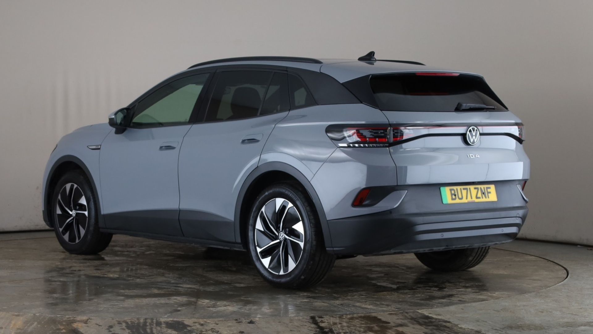 150kW Family Pro Performance 77kWh 5dr Auto [2022]