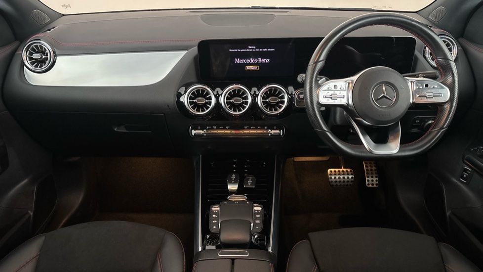 Mercedes EQA Image 11