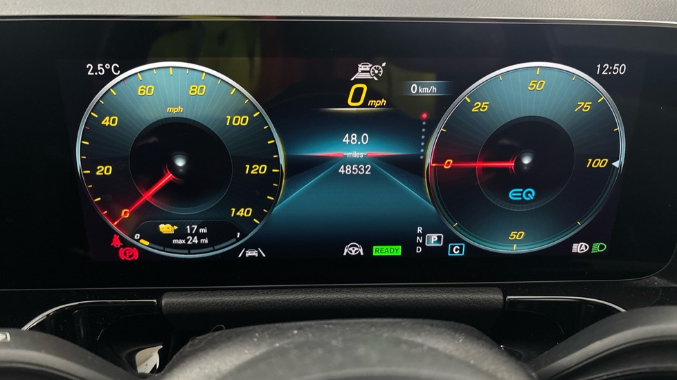 Mercedes EQA Image 13