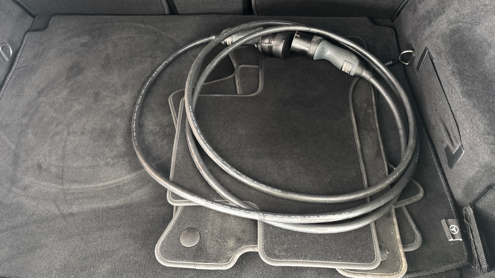 Mercedes EQA Image 22