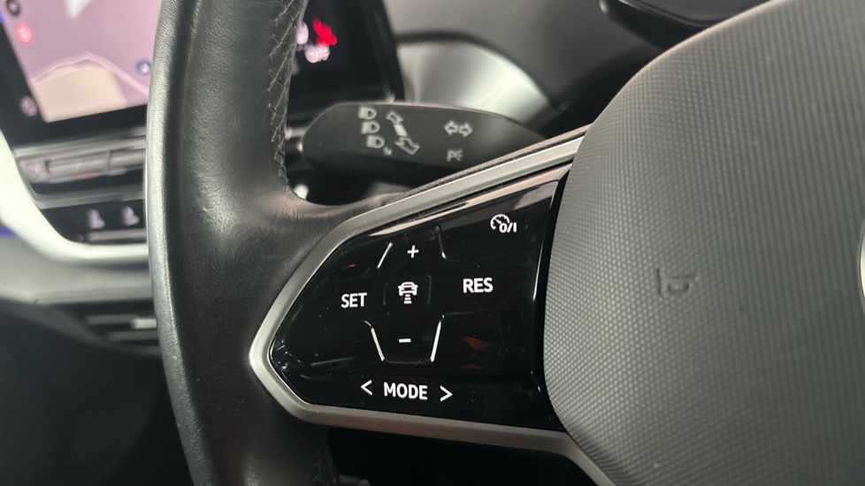 VOLKSWAGEN ID.4 Cruise control