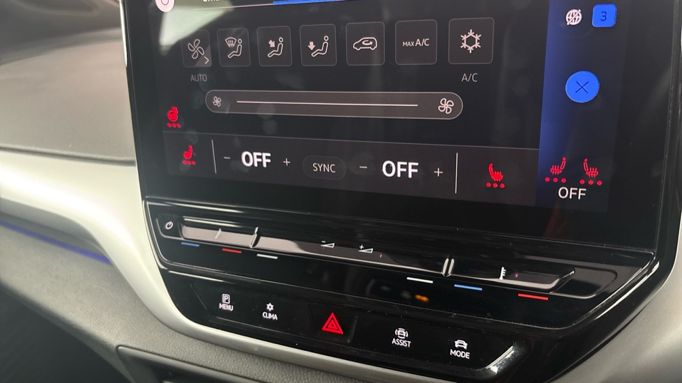 VOLKSWAGEN ID.4 Heated interior