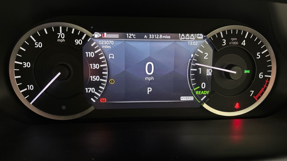 LAND ROVER DISCOVERY SPORT Image 13