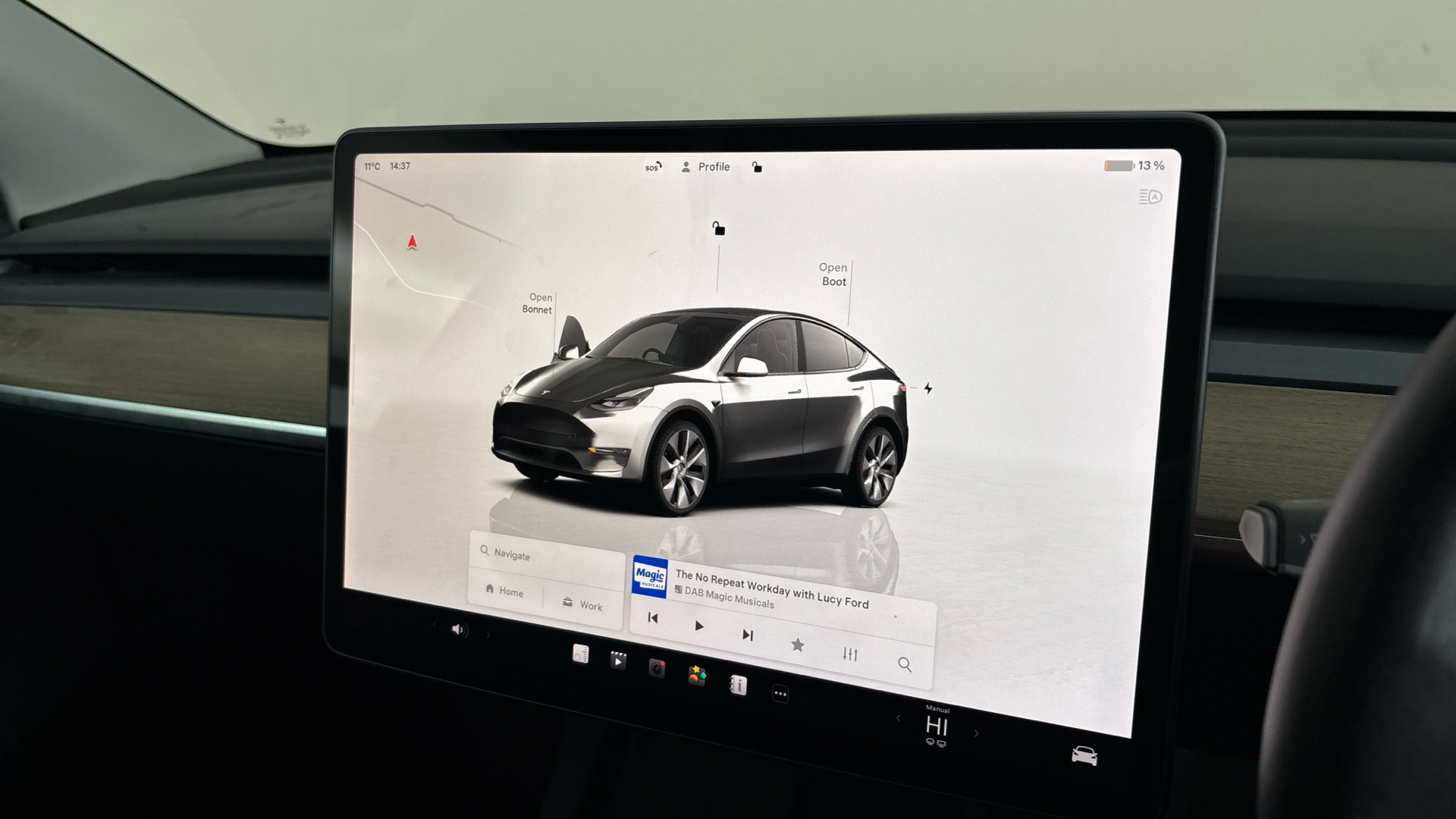 4020666 Long Range AWD 5dr Auto