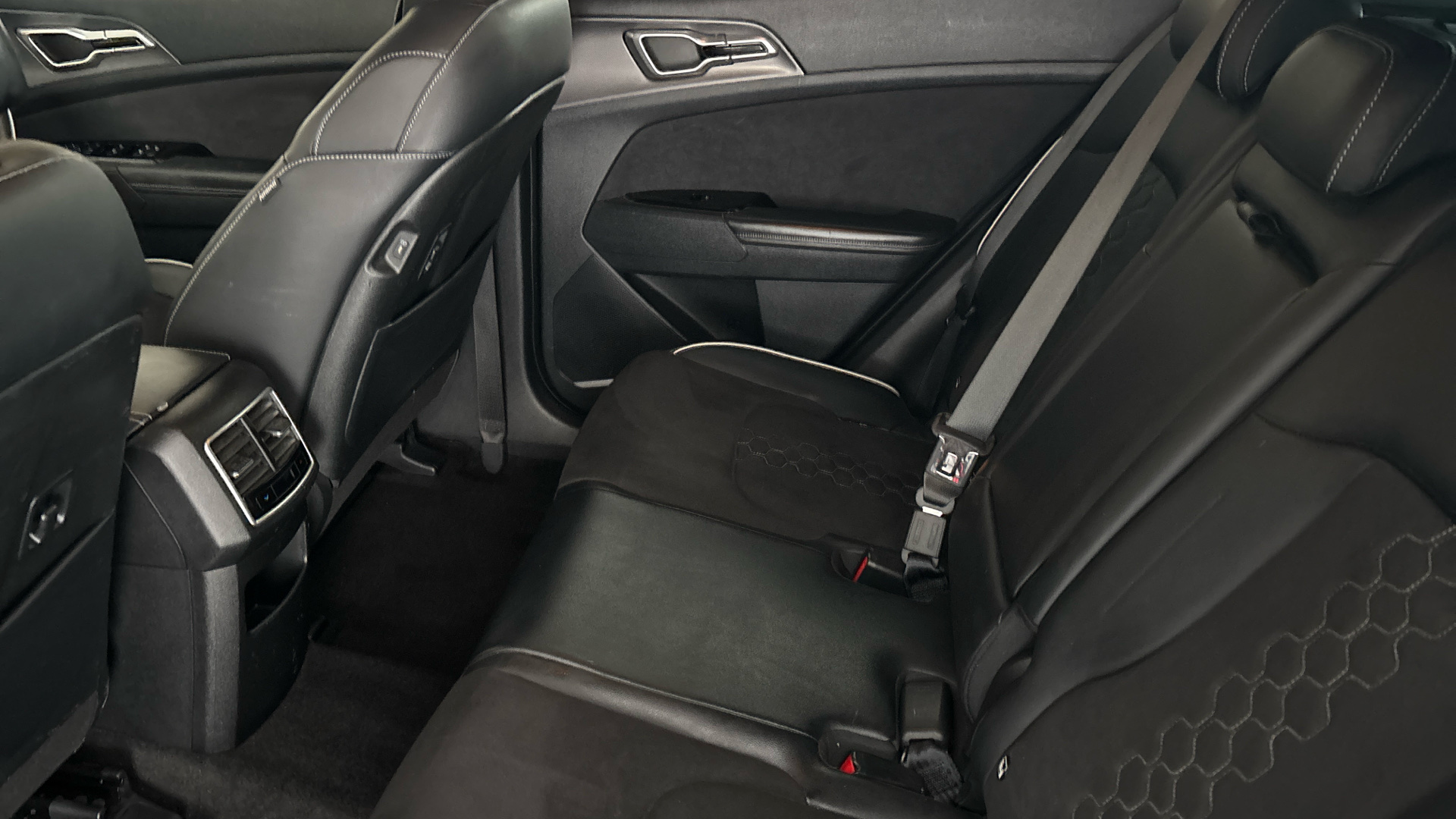 4020631 1.6T GDi PHEV GT-Line 5dr Auto AWD