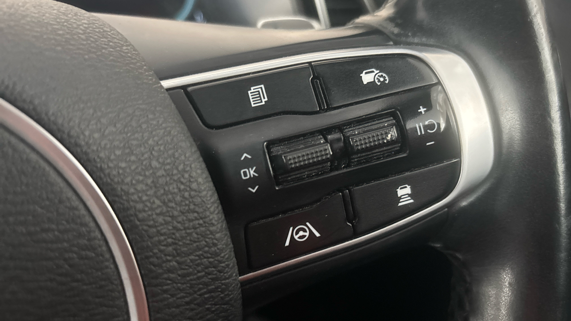 4020692 1.6T GDi HEV GT-Line 5dr Auto