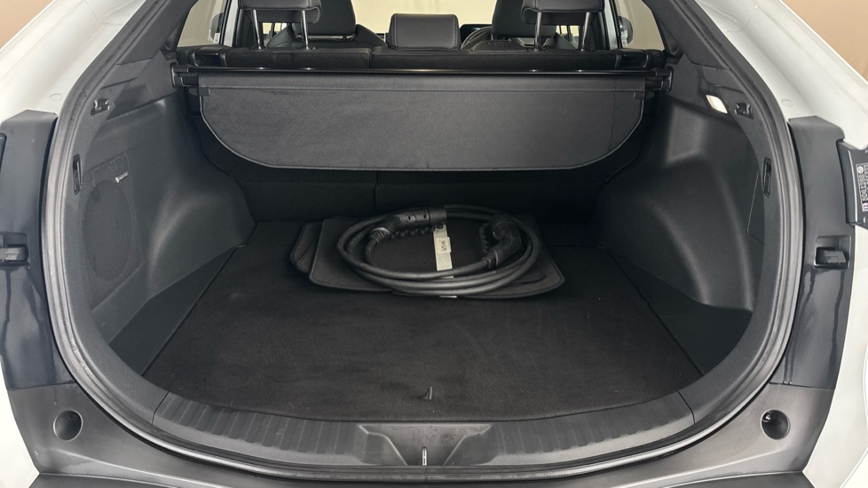 SUBARU SOLTERRA Image 15