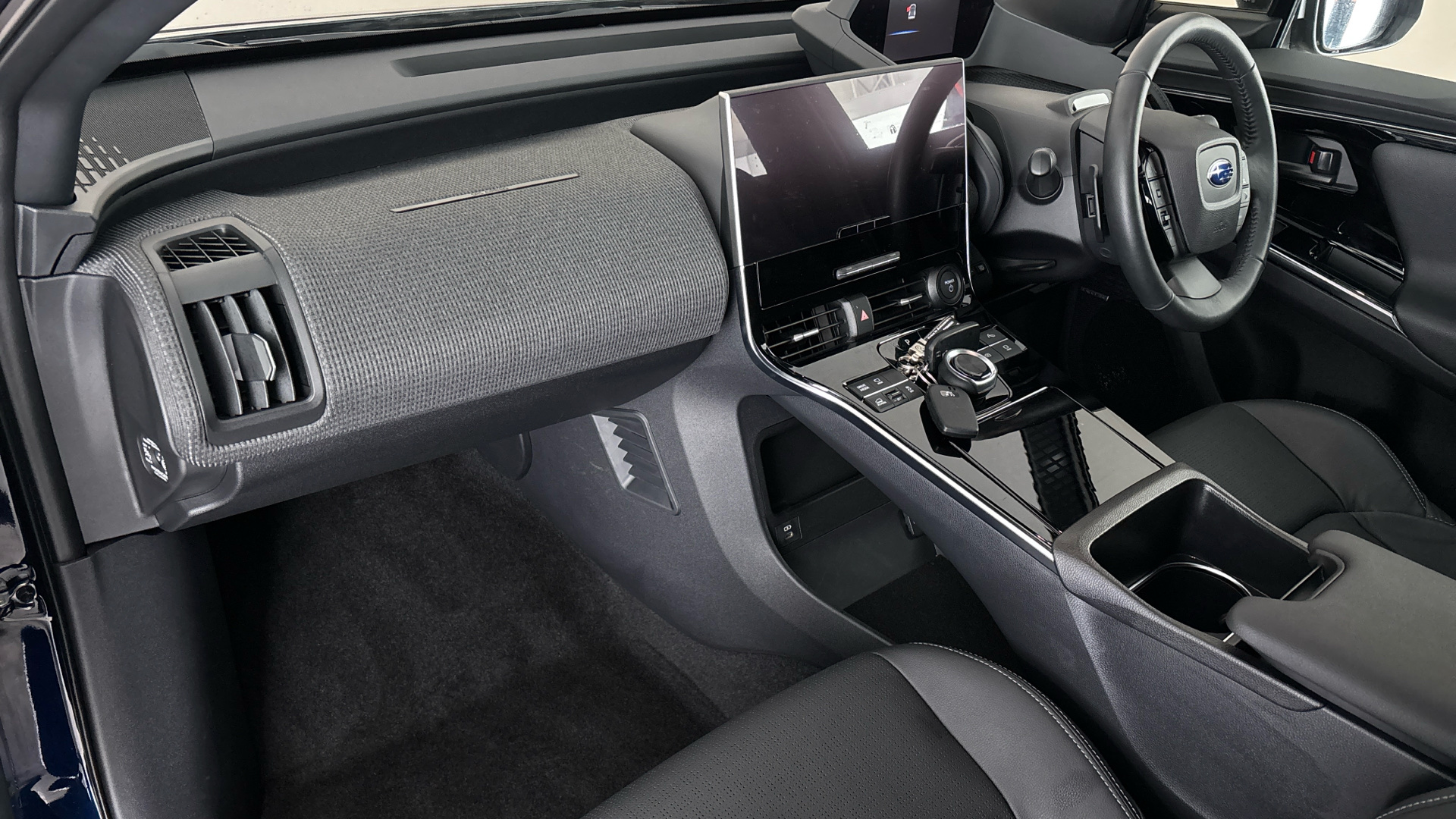 4020888 150kW Touring 71.4kWh 5dr Auto AWD