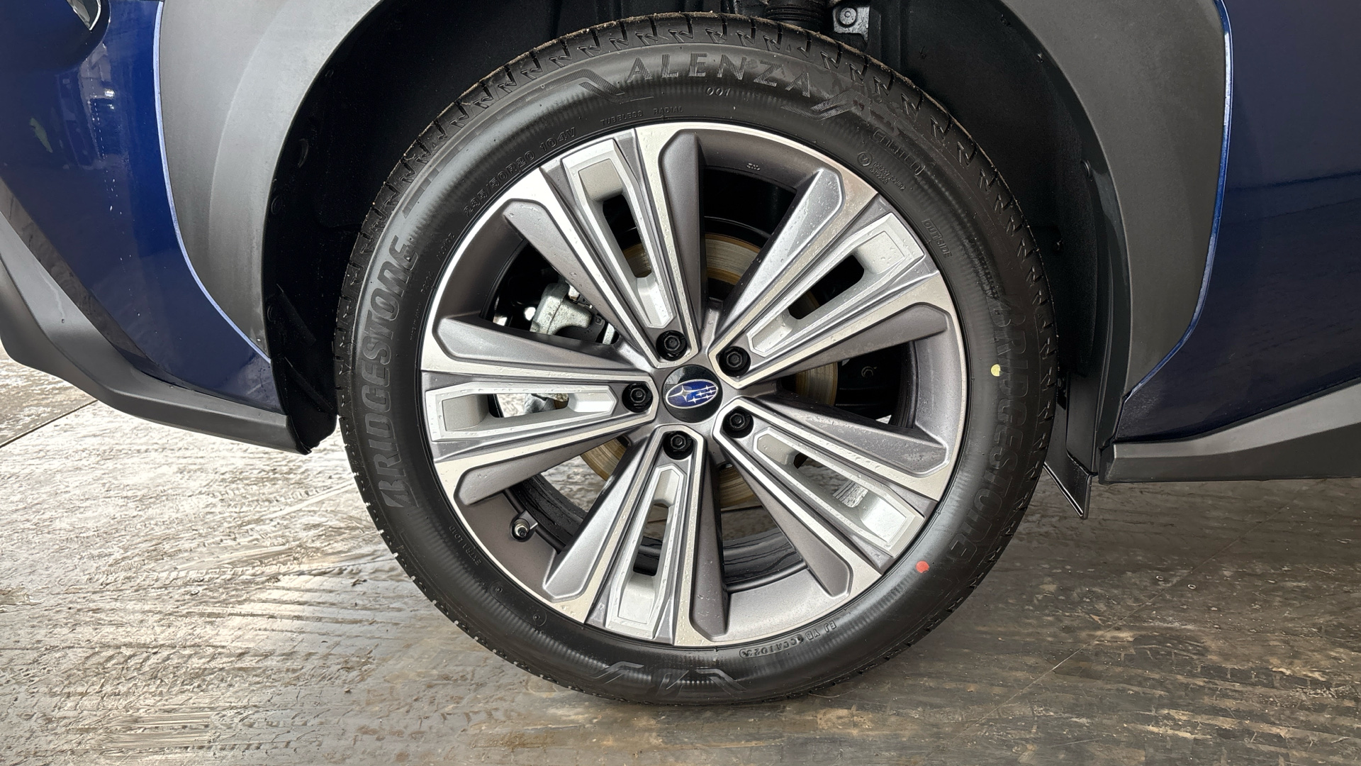 4020888 150kW Touring 71.4kWh 5dr Auto AWD