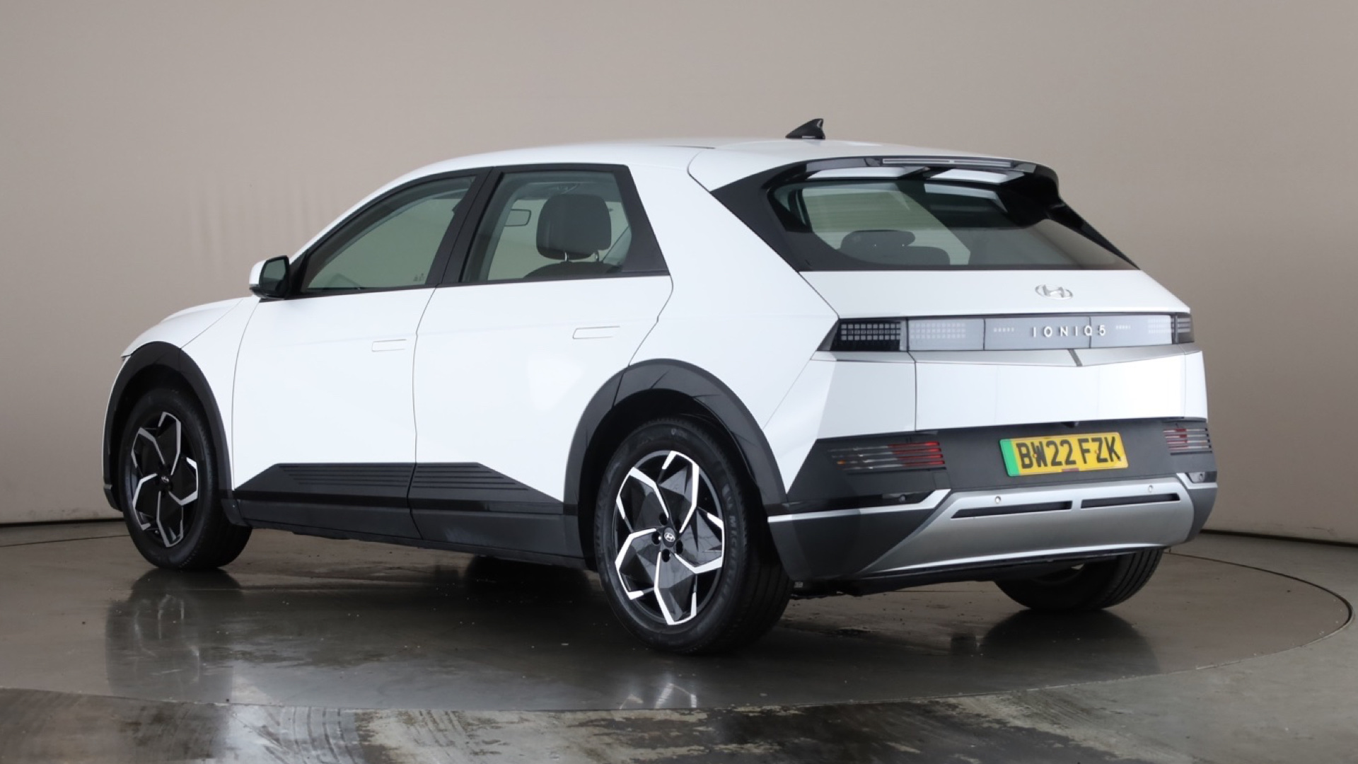 Hyundai Ioniq 5 125kW SE Connect 58 kWh 5dr Auto