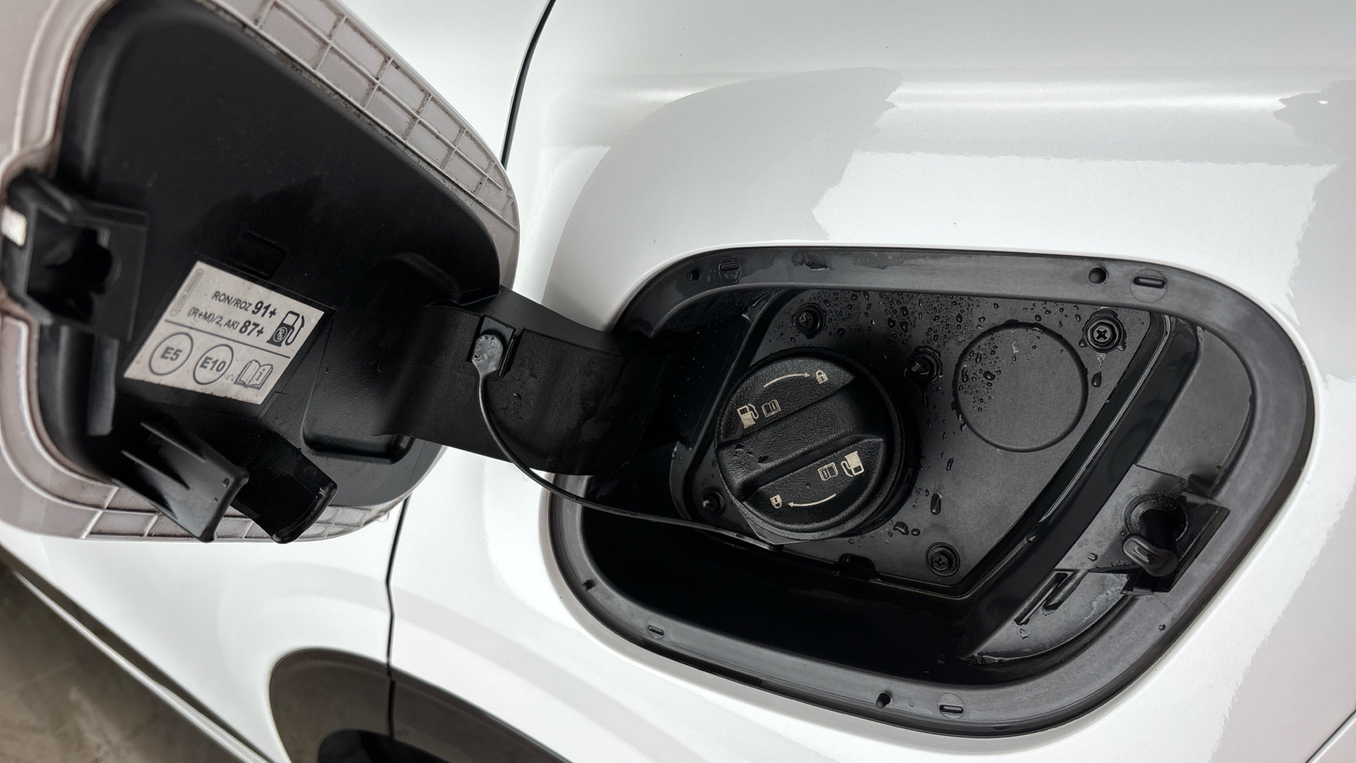 4020779 1.6T GDi 48V ISG GT-Line 5dr DCT