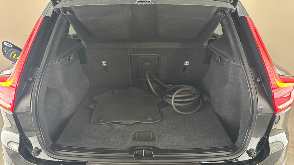 VOLVO XC40 Image 15