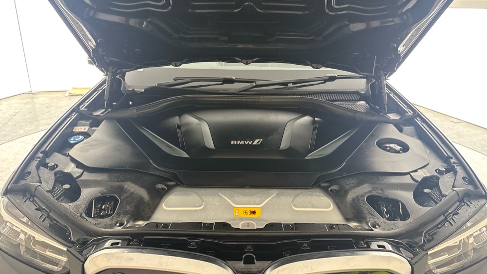 BMW iX3 Image 16