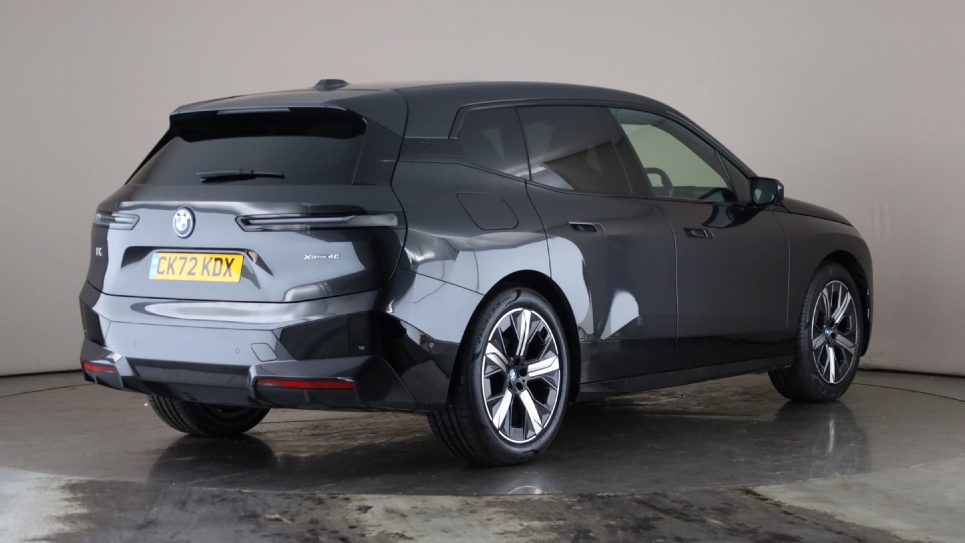 4027423 240kW xDrive40 M Sport 76.6kWh 5dr Auto