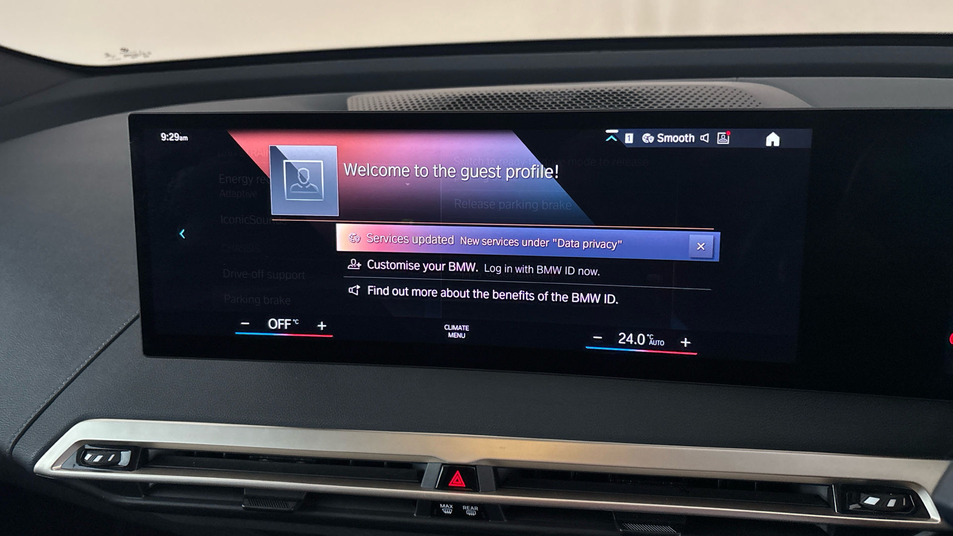 4027423 240kW xDrive40 M Sport 76.6kWh 5dr Auto