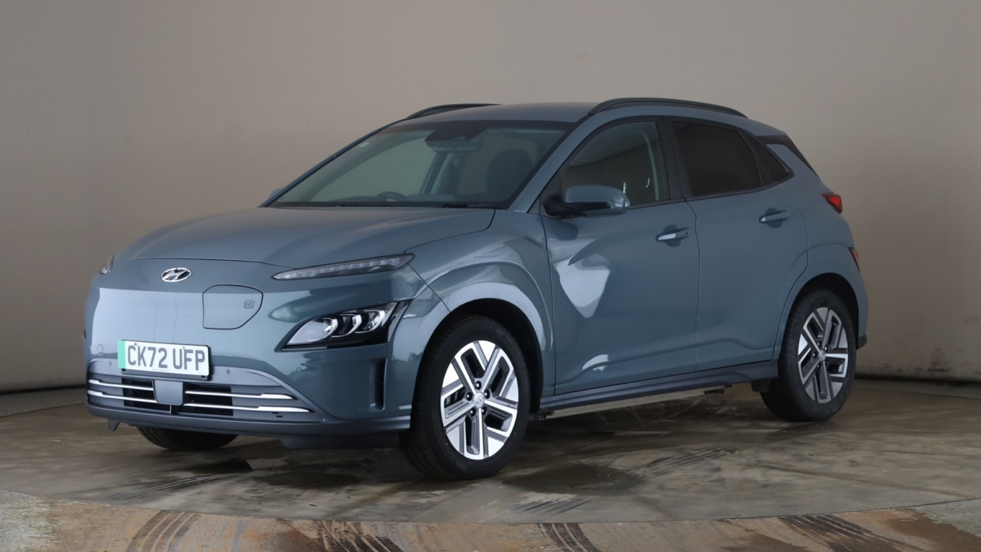 150kW Premium 64kWh 5dr Auto [2022]