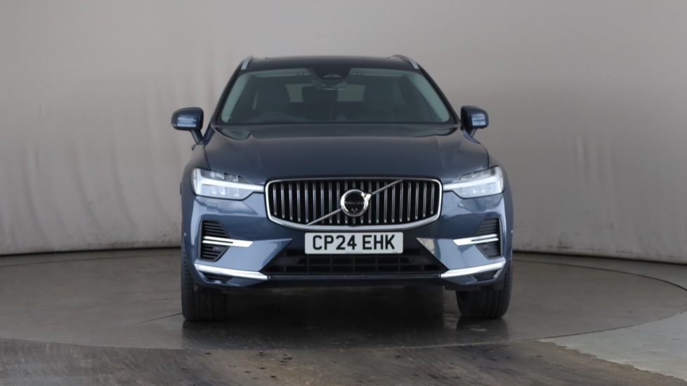 VOLVO XC60 Image 8