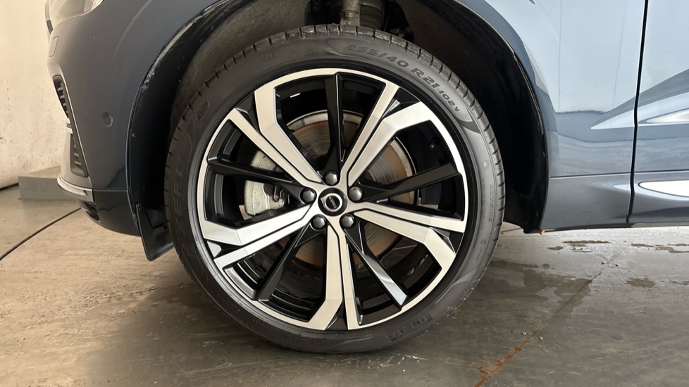 VOLVO XC60 Image 17