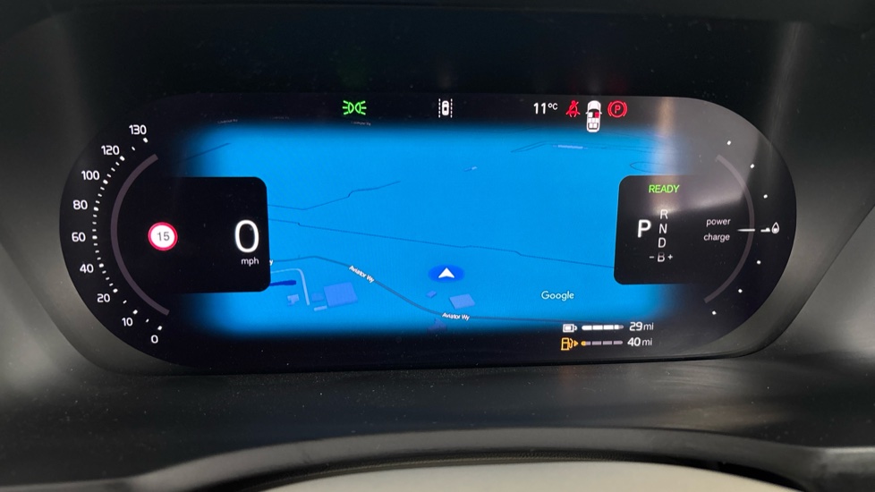 VOLVO XC90 Image 13