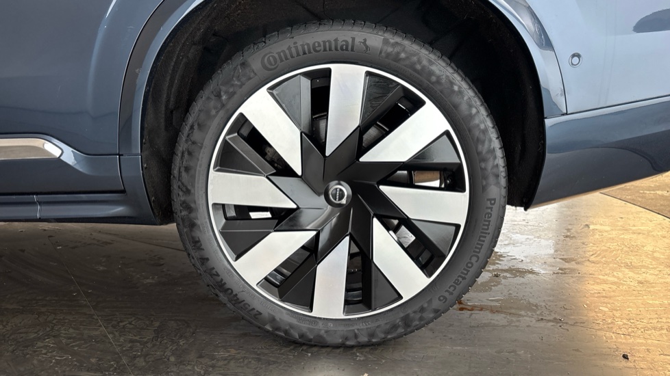 VOLVO XC90 Image 18