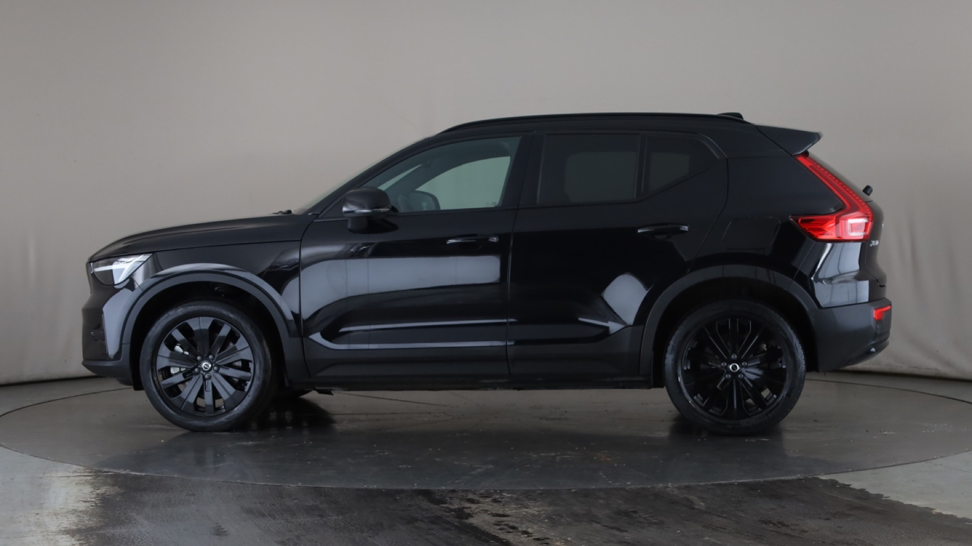 170kW Recharge Core 69kWh 5dr Auto