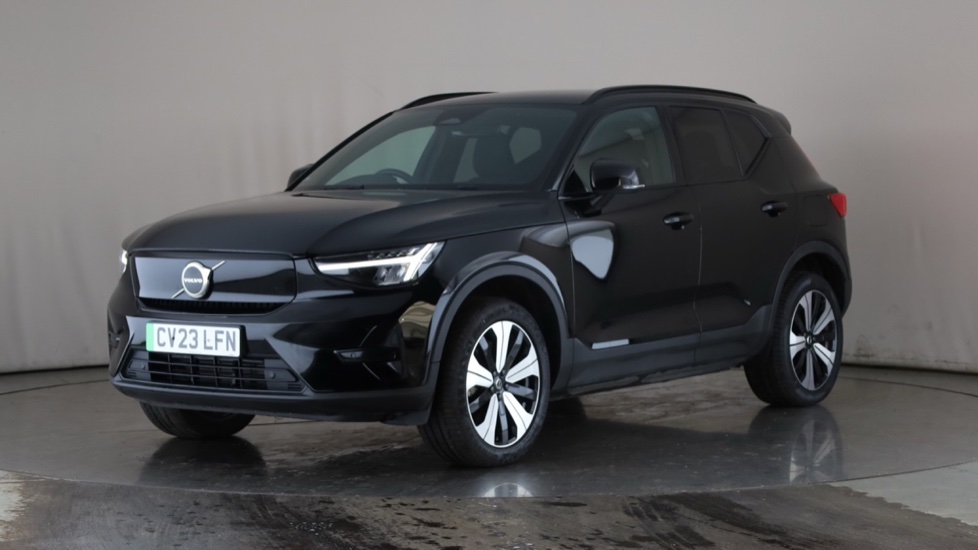 Used VOLVO XC40