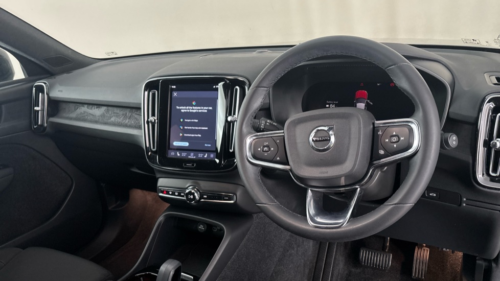 VOLVO XC40 Image 9