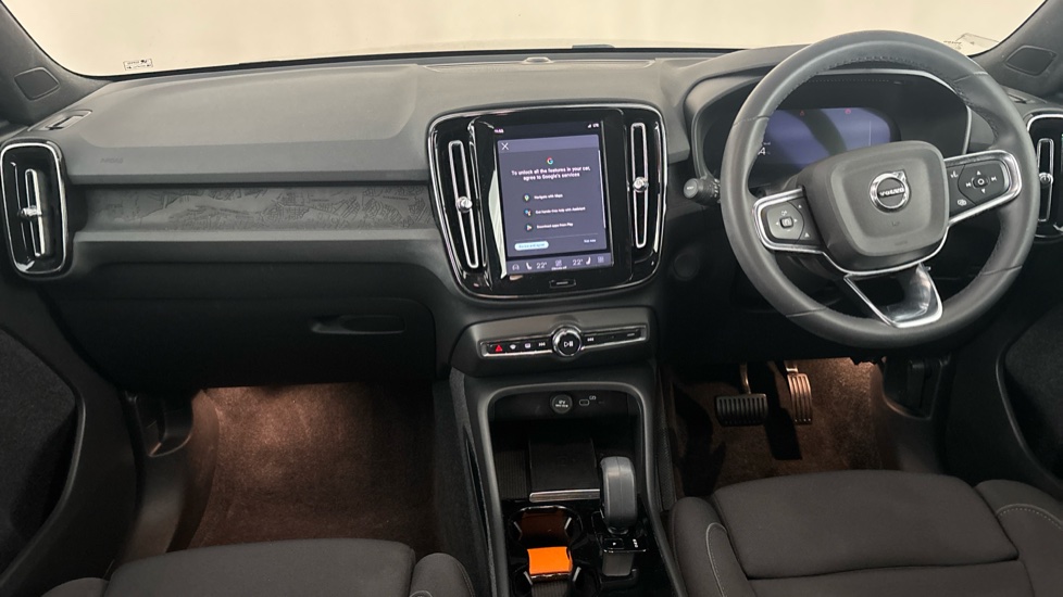 VOLVO XC40 Image 11