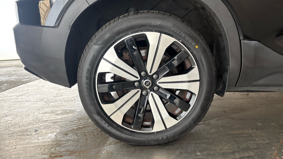 VOLVO XC40 Image 19