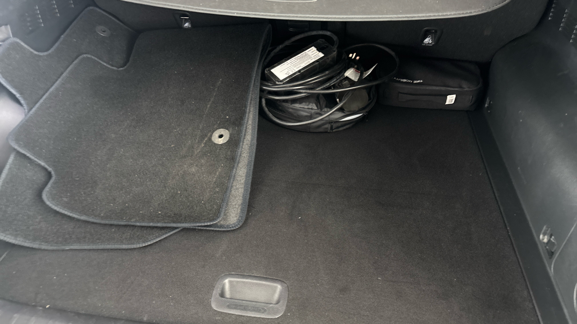 4027736 236kW GT Line S 77.4kWh 5dr AWD Auto