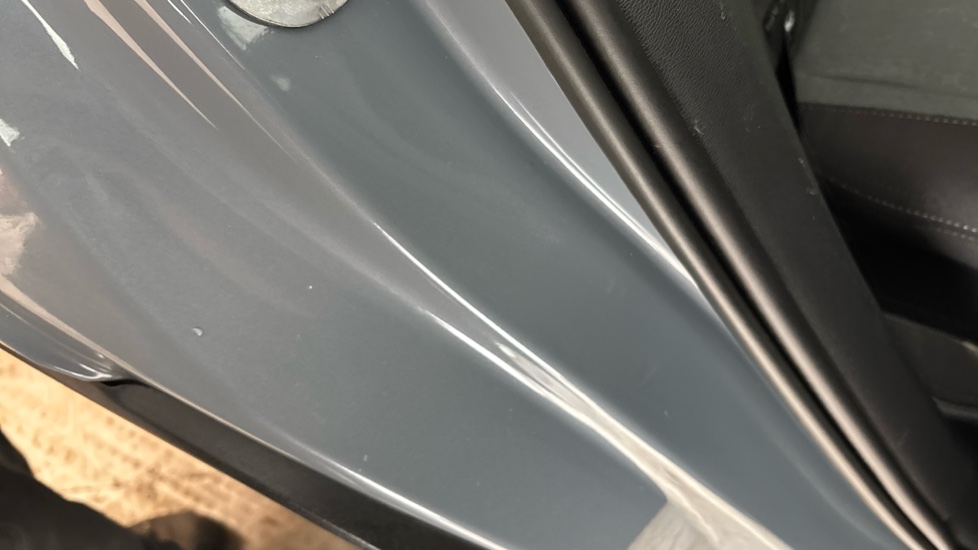 VOLVO XC40 dent