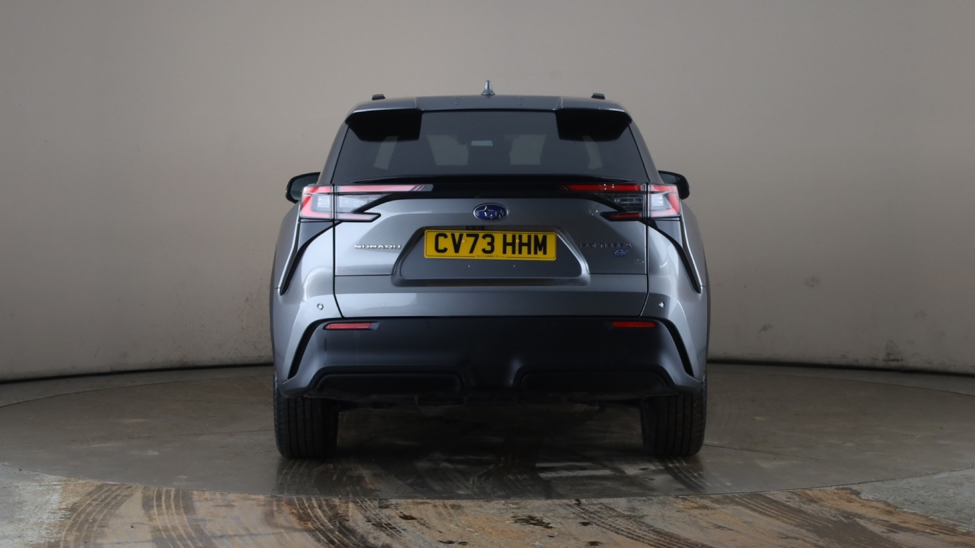 4058399 150kW Touring 71.4kWh 5dr Auto AWD