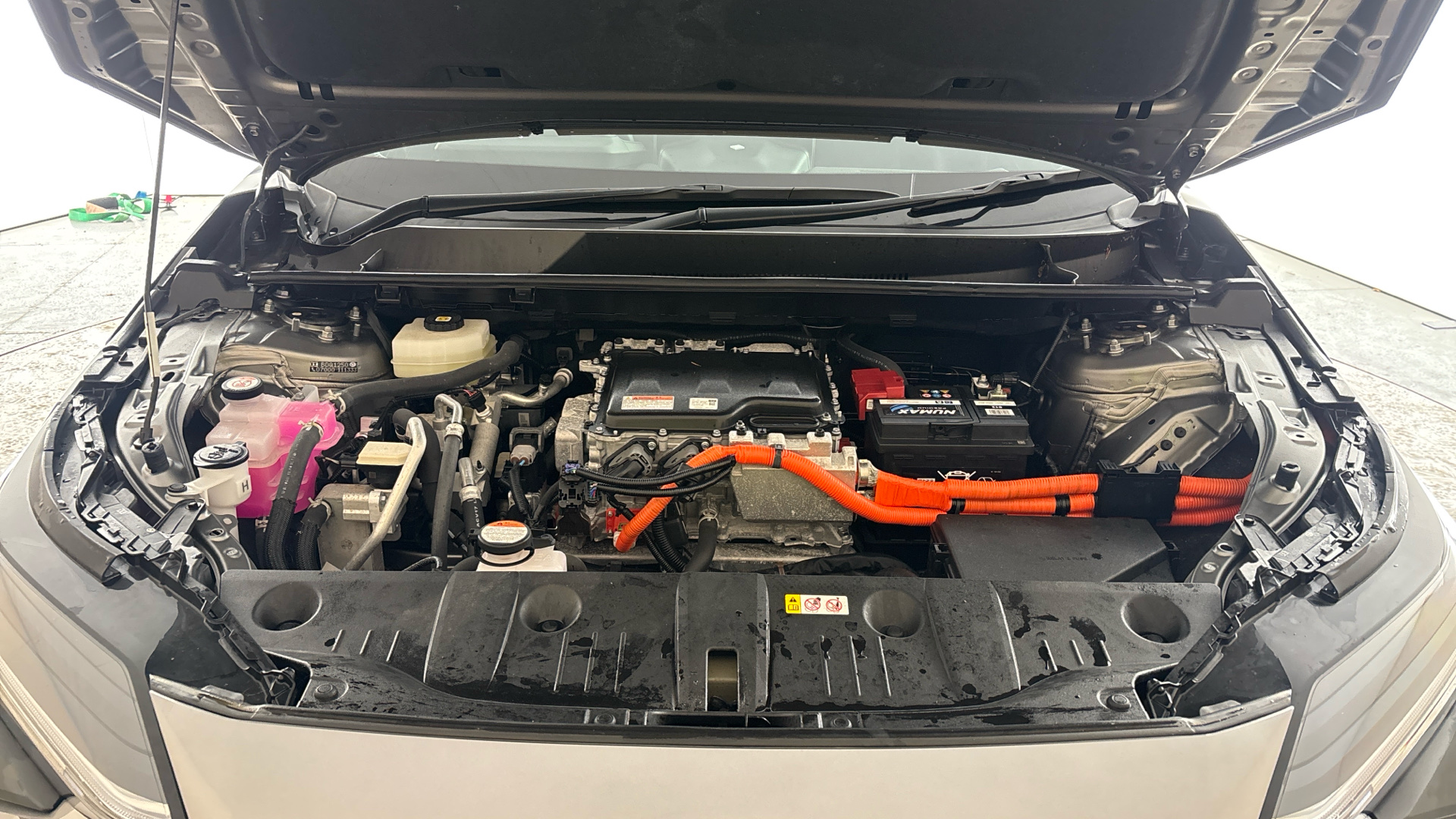 4058399 150kW Touring 71.4kWh 5dr Auto AWD