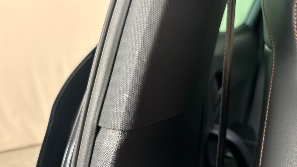 CUPRA FORMENTOR Worn