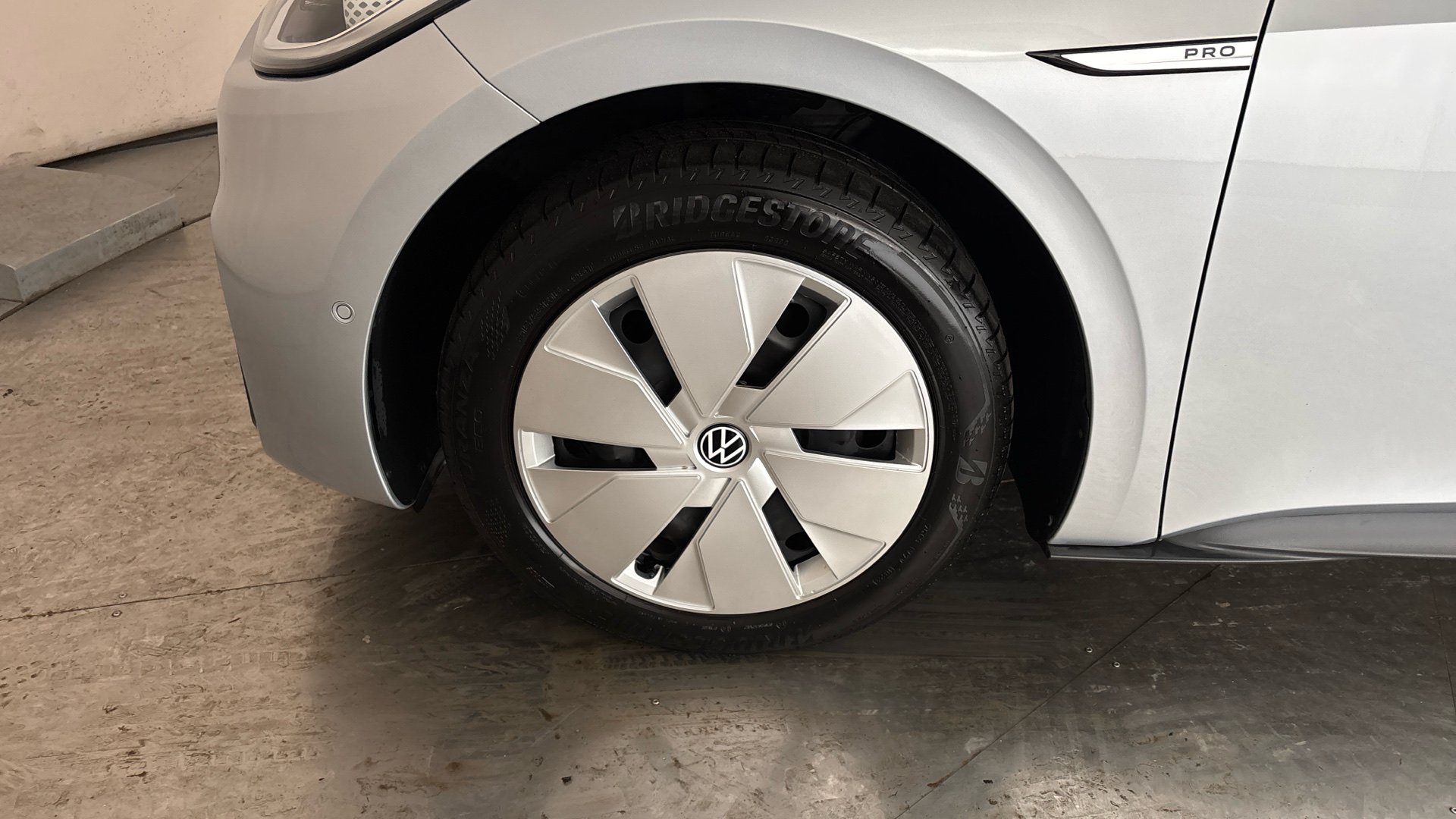 4020797 150kW Family Pro Performance 58kWh 5dr Auto