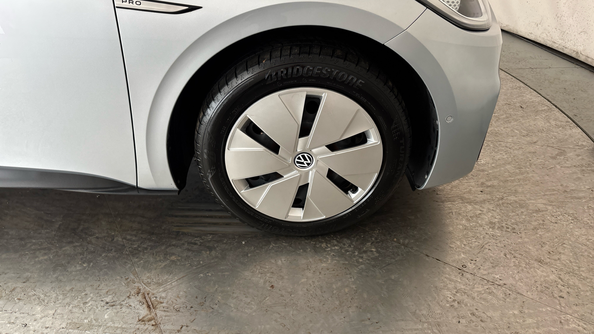 4020797 150kW Family Pro Performance 58kWh 5dr Auto