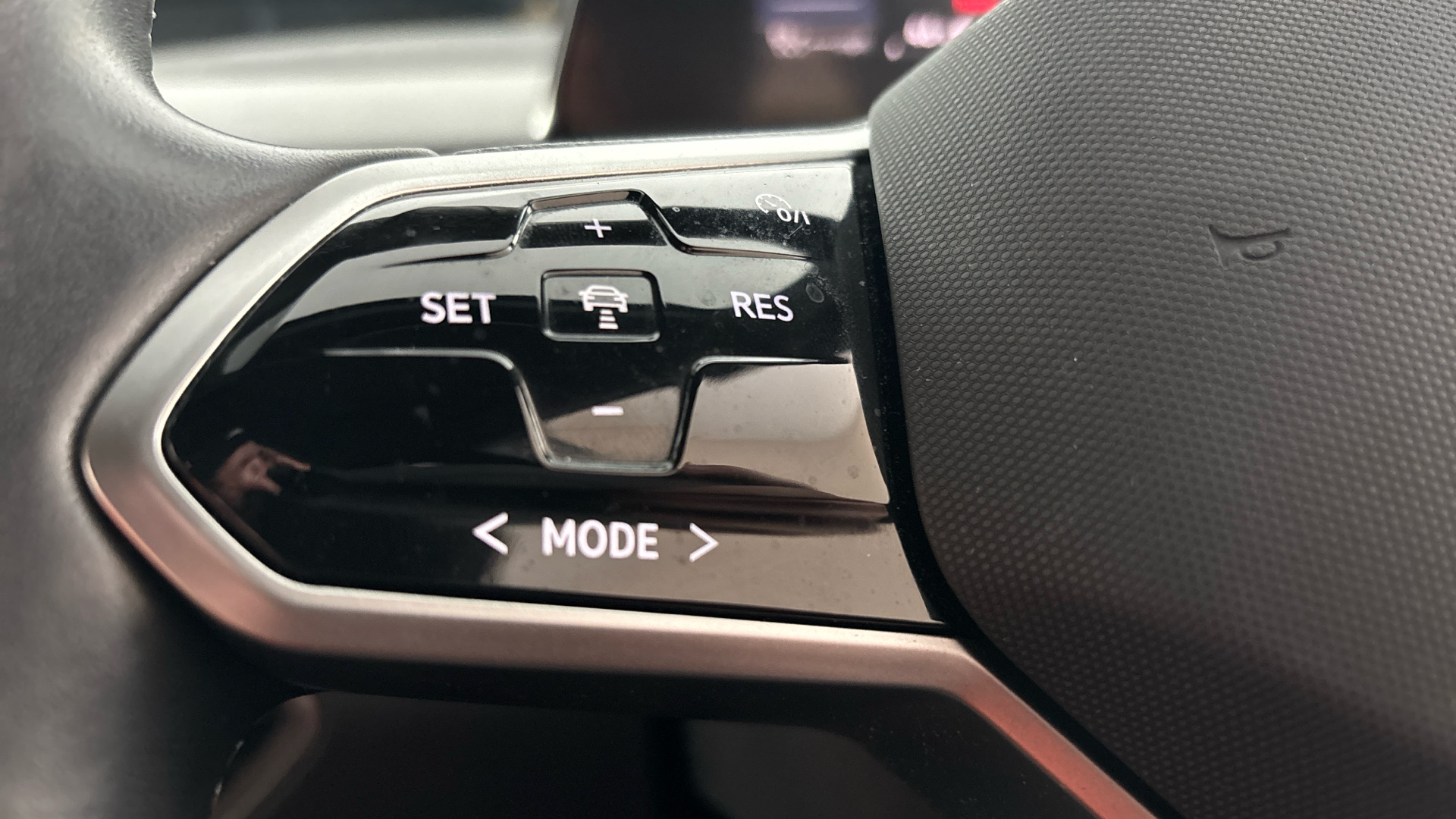 4020797 150kW Family Pro Performance 58kWh 5dr Auto