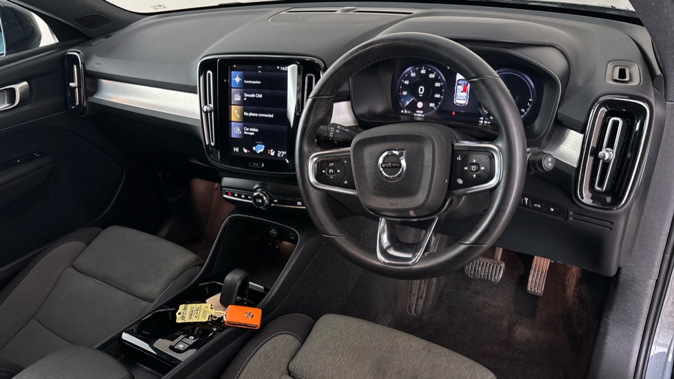 VOLVO XC40 Image 9