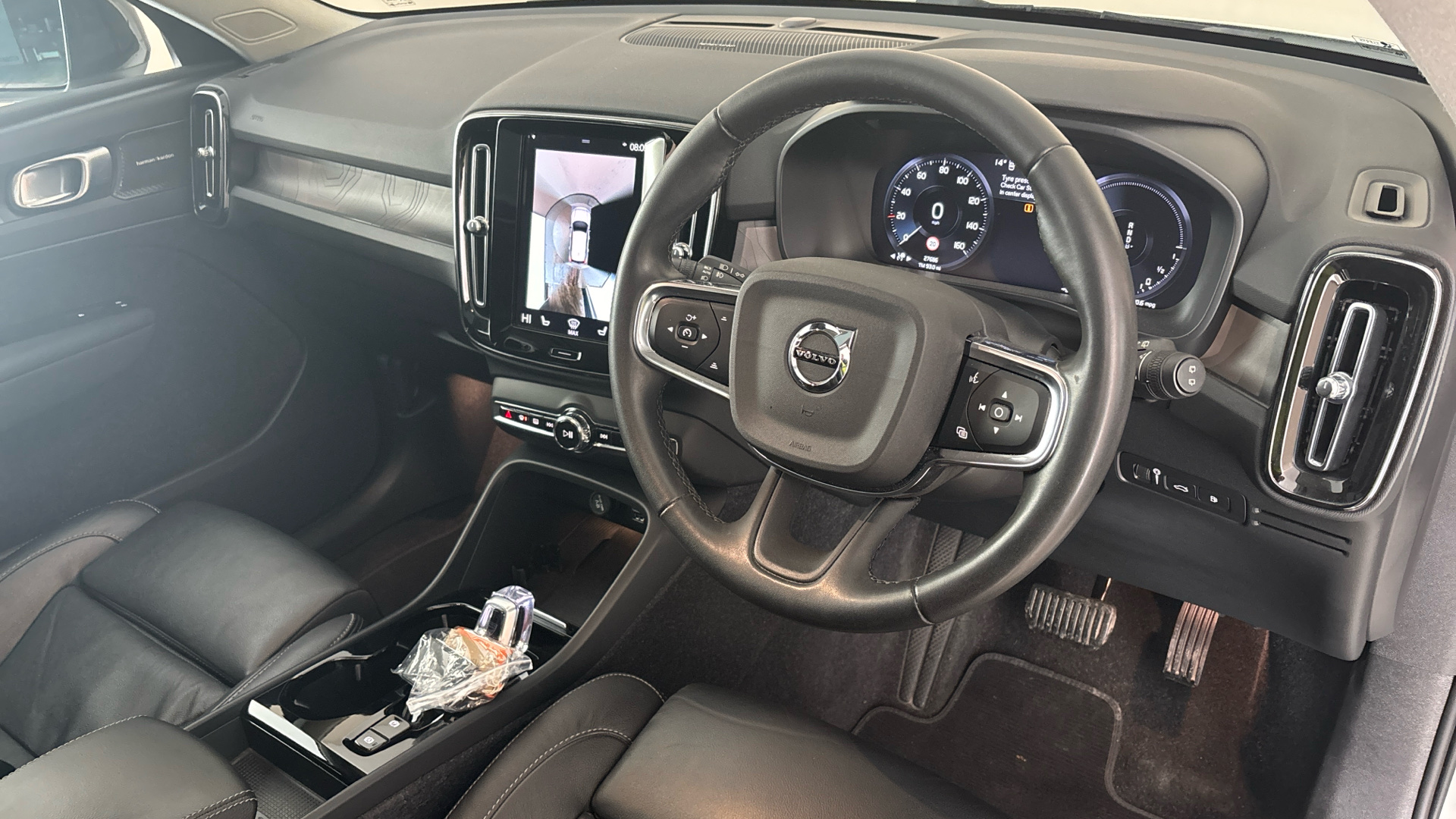 4027562 1.5 T5 Recharge PHEV Ultimate Dark 5dr Auto