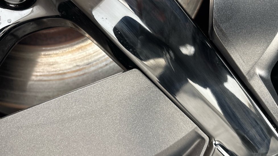CUPRA BORN Scuff