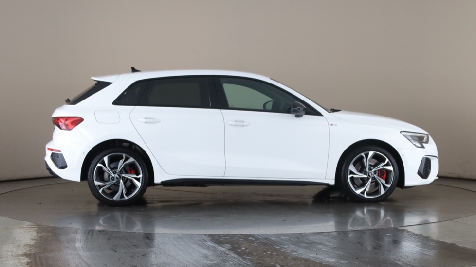 AUDI A3 Image 6