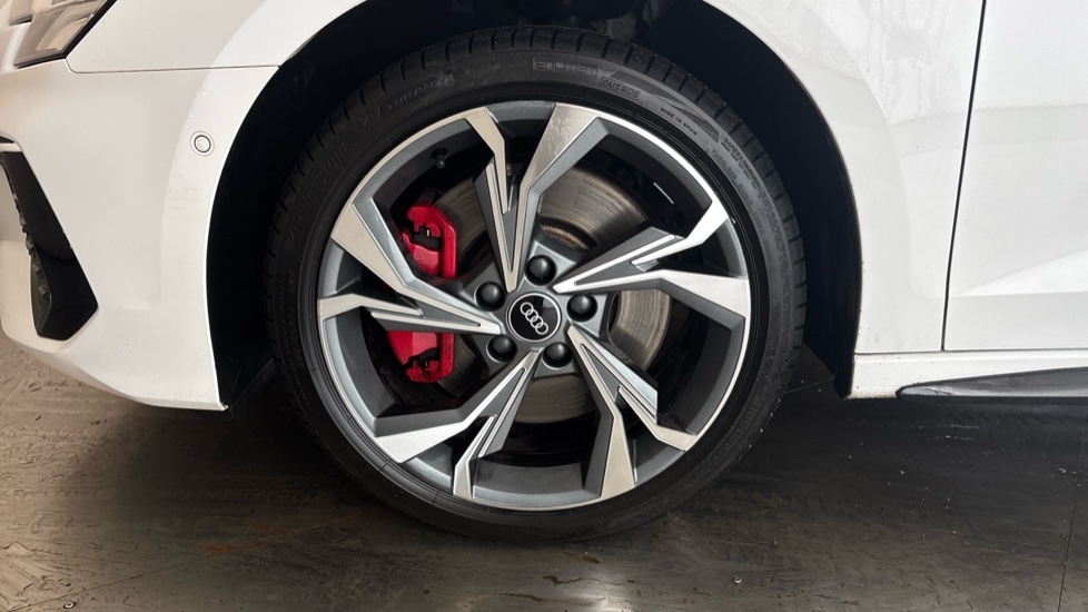 AUDI A3 Image 17