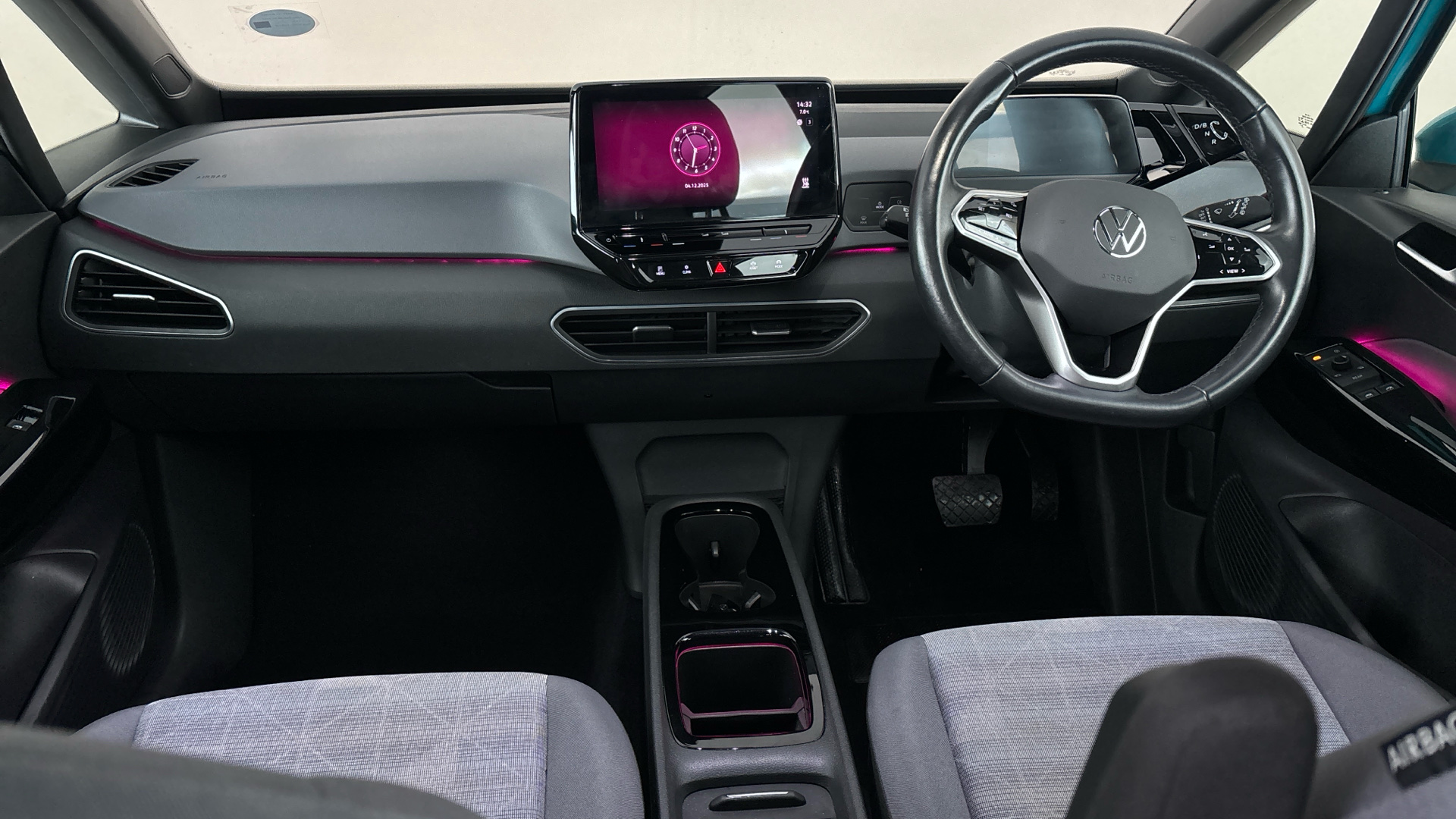 4020844 150kW Life Pro Performance 58kWh 5dr Auto