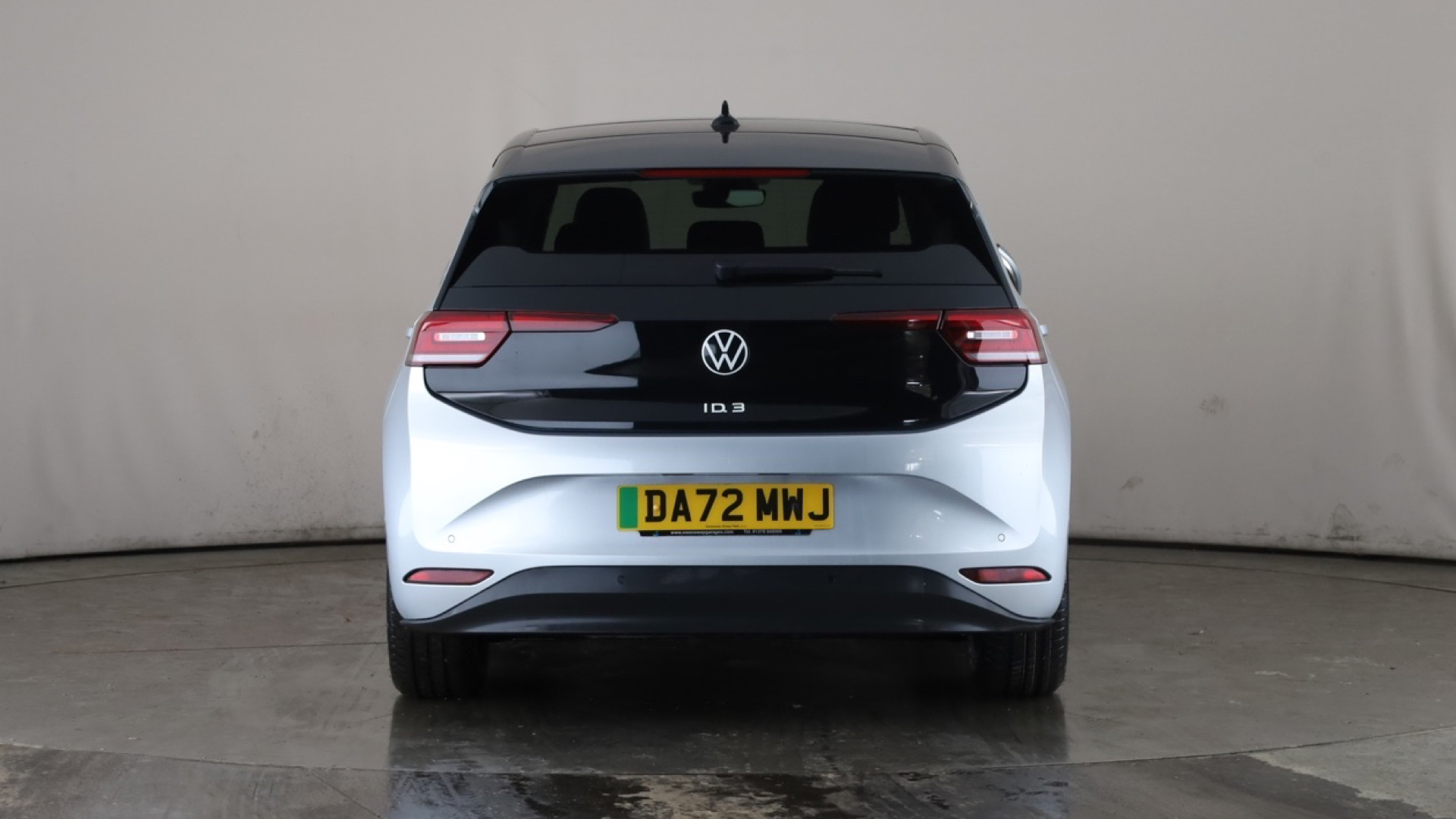 4047607 107KW Family Pro 58kWh 5dr Auto