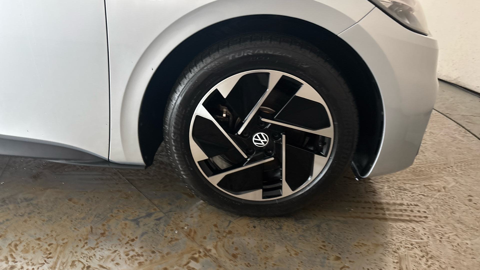 4070739 150kW Life Pro Performance 58kWh 5dr Auto