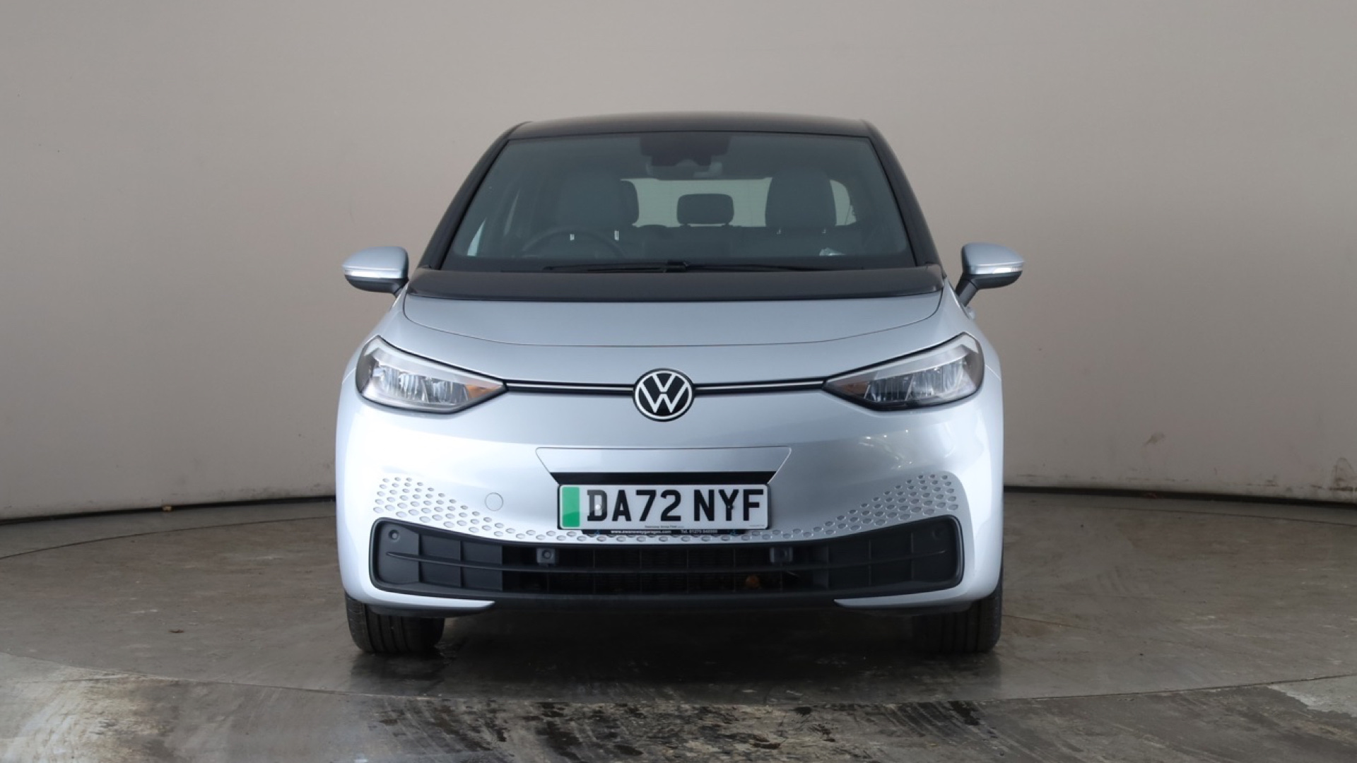 4020842 150kW Life Pro Performance 58kWh 5dr Auto