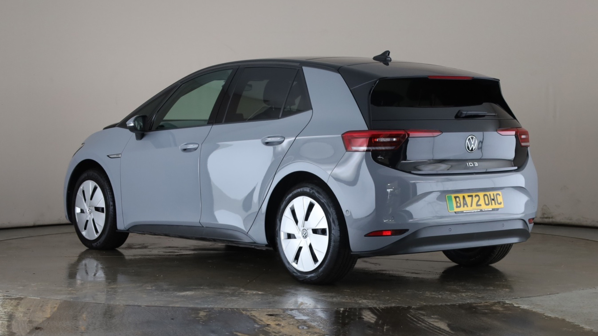 4060453 150kW Family Pro Performance 58kWh 5dr Auto